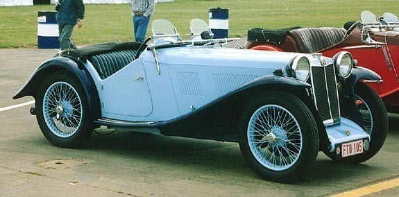 <I>L2 Magna 2-seat Sports 1933.   Jan Borgfelt</I>